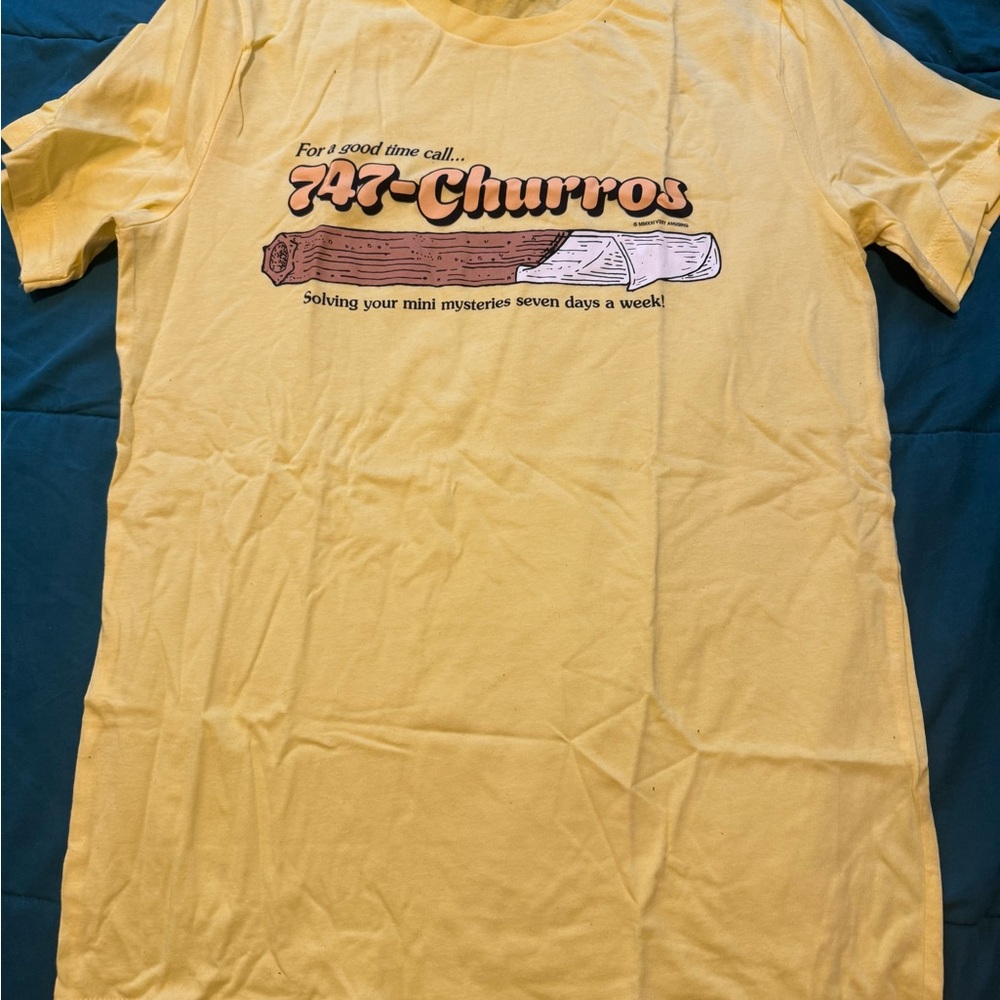 NEW WITHOUT TAGS: 747 Churros Very Amusing Disney Podcast Tshirt